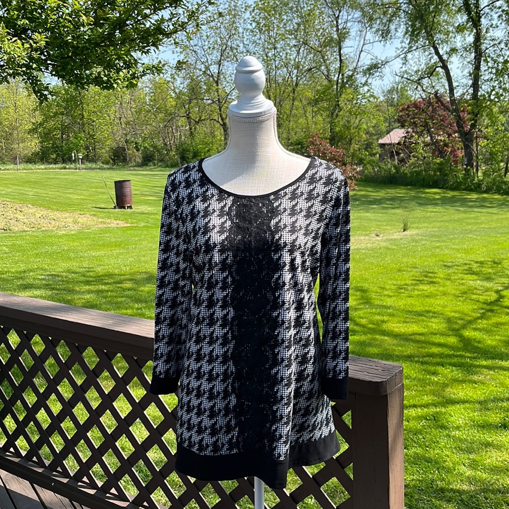 Christopher & Banks 3/4 length sleeve blouse